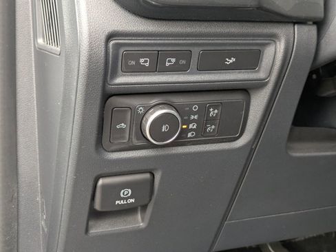 Certified 2022 Ford F150 XLT w/ Equipment Group 302A High image 14