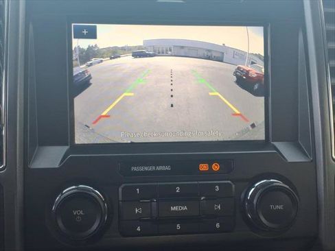 Used 2022 Ford F250 XLT AWD/4WD image 20