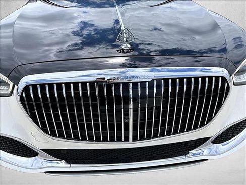 Certified 2022 Mercedes-Benz Maybach S 580 4MATIC image 30