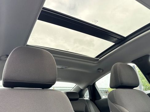 Used 2023 Chevrolet Malibu LT image 23