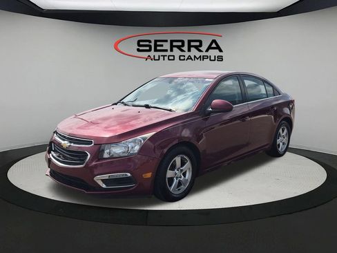 Used 2015 Chevrolet Cruze LT FWD image 1