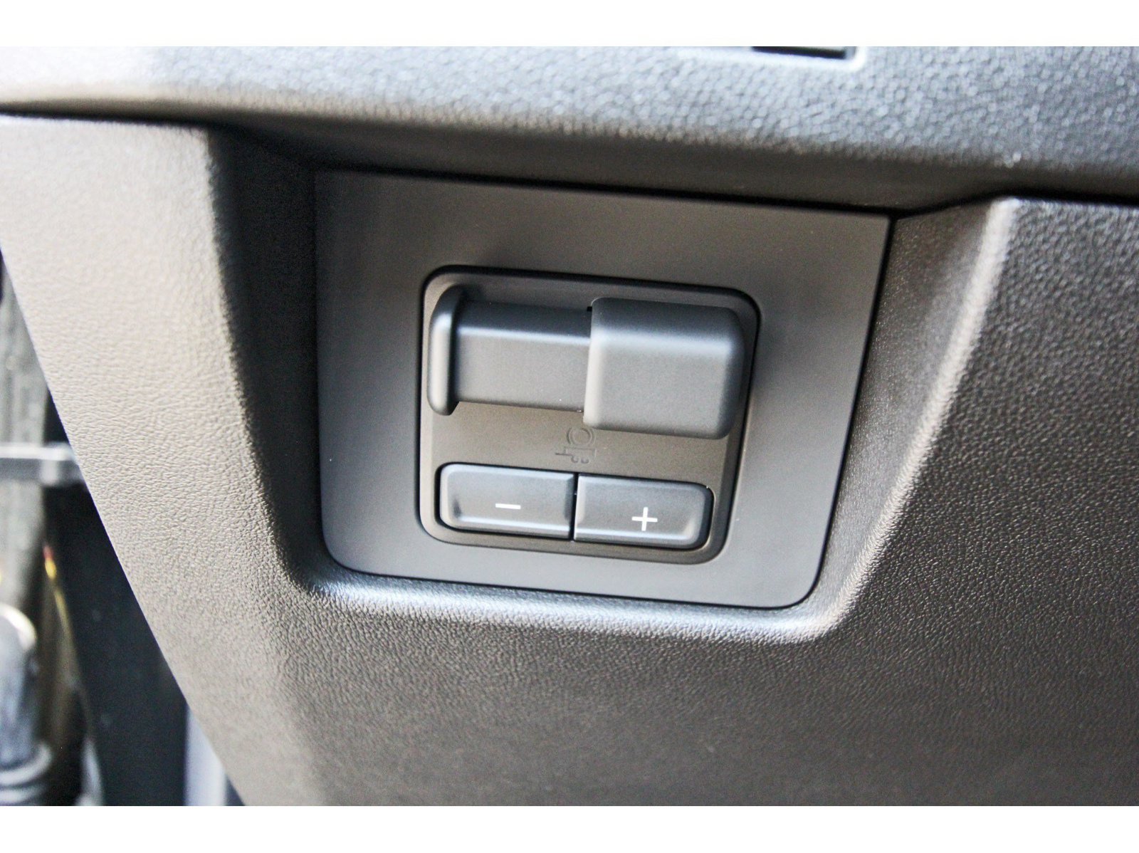 Used 2026 GMC Canyon AT4 w/ AT4 Premium Package AWD/4WD image 24