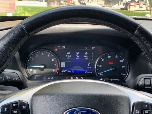 Used 2022 Ford Explorer Limited RWD image 11