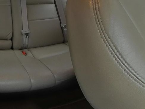 Used 2002 Toyota Camry XLE FWD image 14
