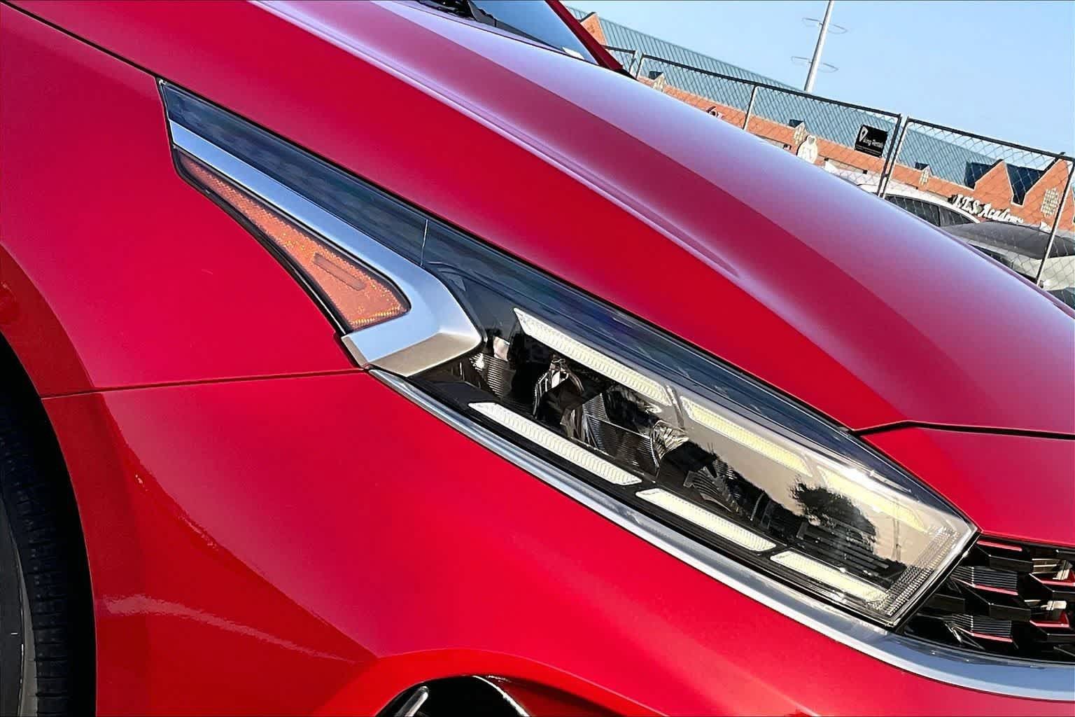 Certified 2023 Kia Forte GT FWD image 28