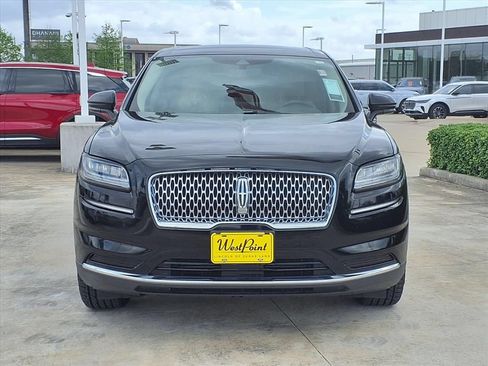 Certified 2023 Lincoln Nautilus FWD w/ Premium Package image 6