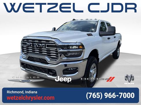 Used 2026 RAM 2500 Tradesman w/ Chrome Appearance Group AWD/4WD image 1