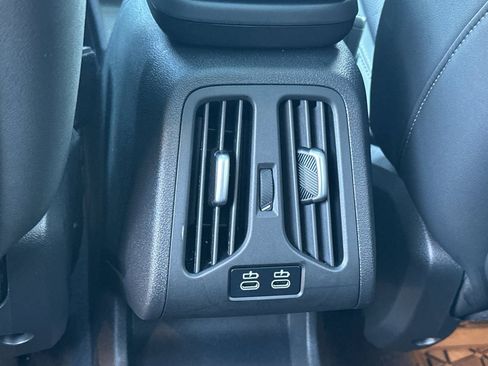 Used 2025 BMW X1 xDrive28i w/ Convenience Package image 16