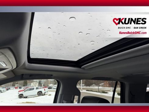 Used 2017 GMC Yukon Denali w/ Open Road Package image 23