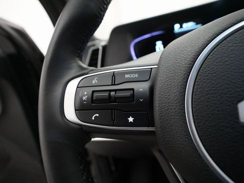 Certified 2023 Kia Sportage X-Line w/ X-Line Premium Package image 18