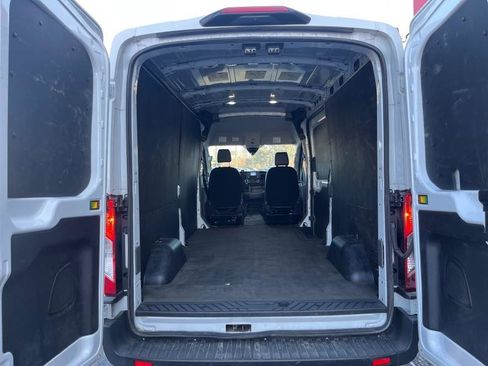 Used 2023 Ford Transit 250 Medium Roof w/ Load Area Protection Package image 10