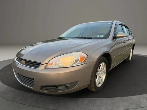 Used 2007 Chevrolet Impala LT FWD image 1