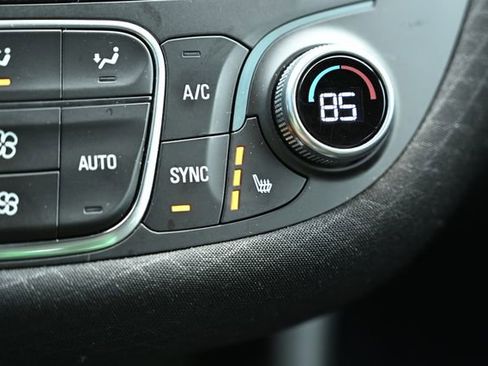 Used 2023 Chevrolet Malibu LT image 35