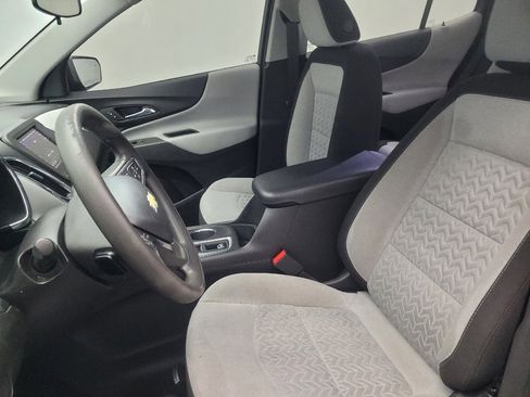 Used 2024 Chevrolet Equinox LS w/ Driver Confidence II Package FWD image 17