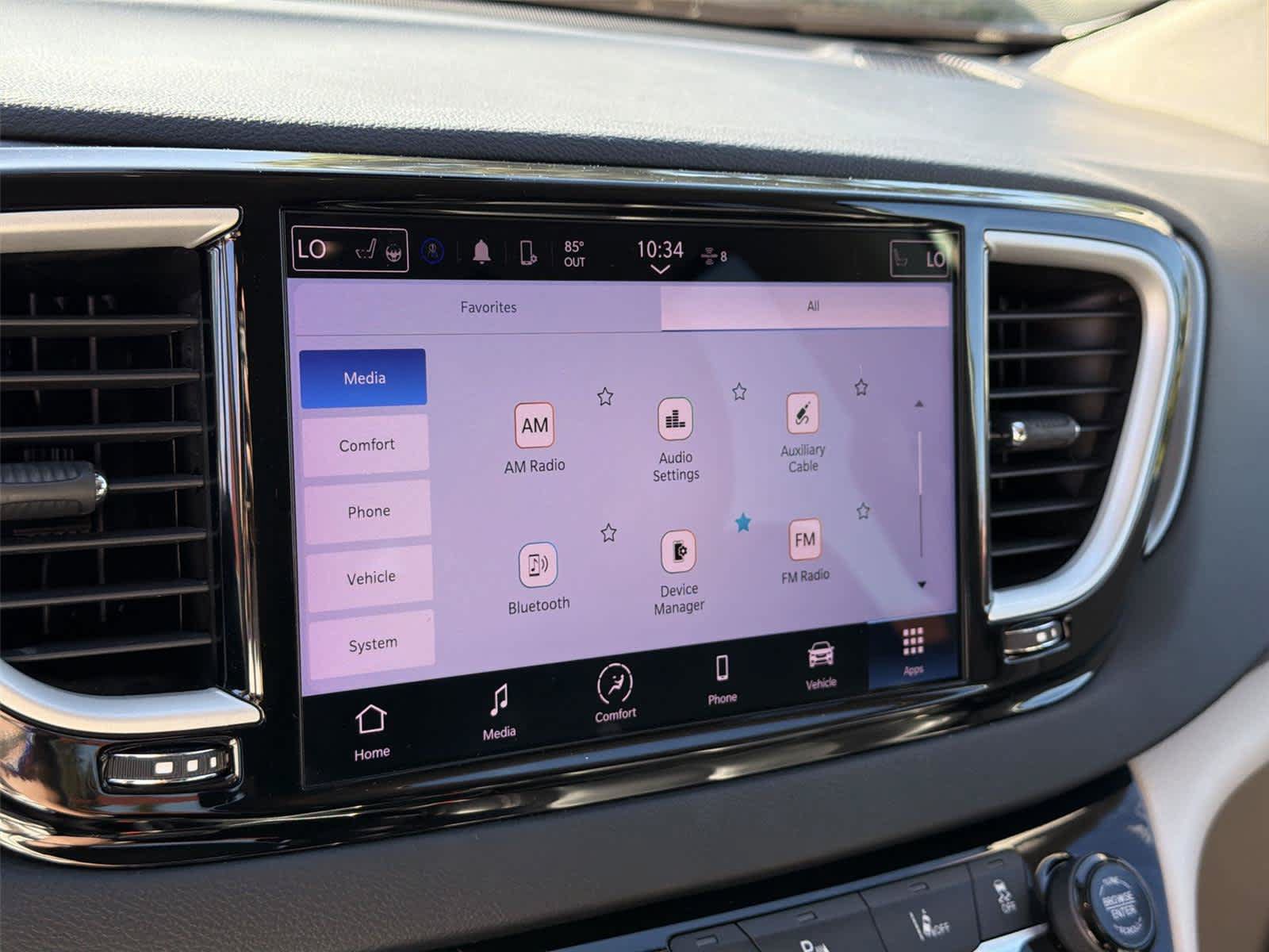 Used 2023 Chrysler Pacifica Touring-L FWD image 35