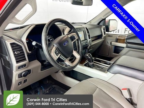 Used 2019 Ford F150 Lariat image 3