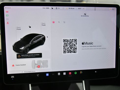 Used 2019 Tesla Model 3 Standard Range image 22