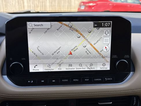 Used 2023 Nissan Rogue Platinum w/ Platinum Premium Package image 23