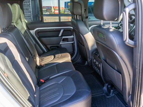 Used 2021 Land Rover Defender 110 X-Dynamic HSE image 55