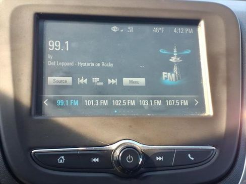 Used 2018 Chevrolet Equinox LS AWD/4WD image 20
