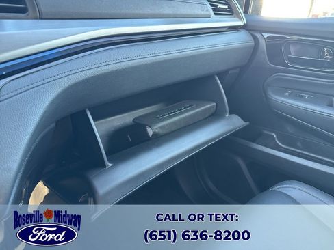 Used 2023 Honda Odyssey Touring image 17