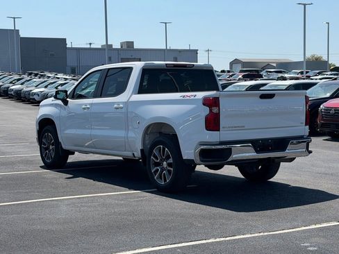 Used 2024 Chevrolet Silverado 1500 LT image 7