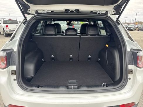 Used 2023 Jeep Compass Latitude w/ Sun and Sound Group image 6