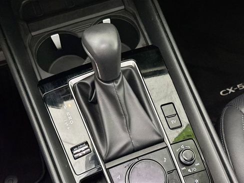 Used 2025 MAZDA CX-50 AWD 2.5 Hybrid w/ Premium Pkg image 15