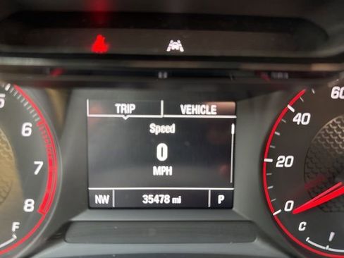 Used 2024 Chevrolet Trax RS w/ Driver Confidence Package FWD image 8