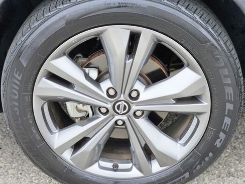 Certified 2022 Nissan Murano Platinum w/ Cargo Package image 10