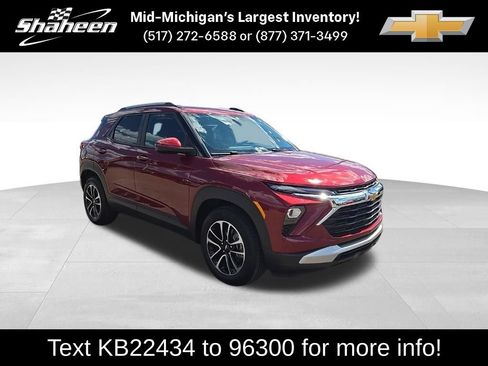 Used 2024 Chevrolet TrailBlazer LT w/ Convenience Package FWD image 1