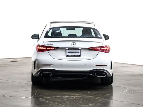 Used 2022 Mercedes-Benz C 300 Sedan image 5