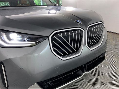 Used 2026 BMW X3 xDrive30i w/ Premium Package AWD/4WD image 7