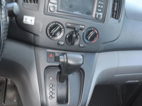 Used 2017 Nissan NV200 SV w/ Technology Package image 22