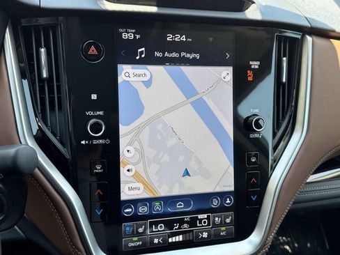 Used 2025 Subaru Outback Touring XT image 13