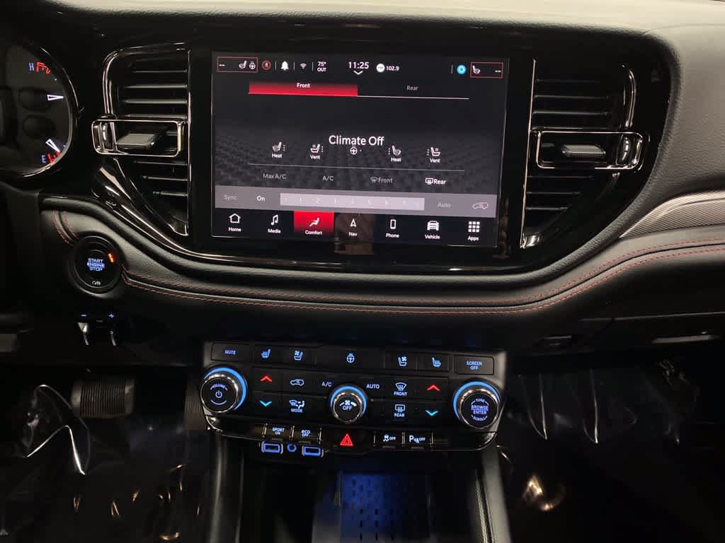 Used 2025 Dodge Durango R/T AWD/4WD image 24