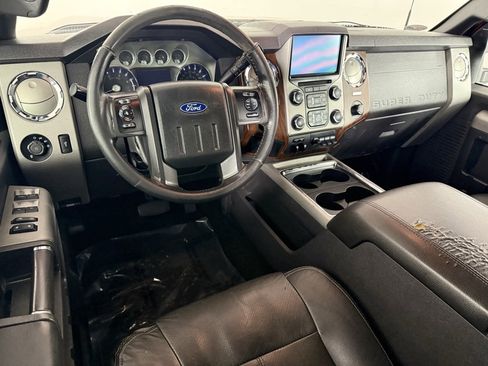 Used 2013 Ford F250 Lariat w/ Lariat Ultimate Pkg image 19