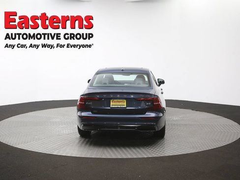 Used 2024 Volvo S60 B5 Core FWD image 37