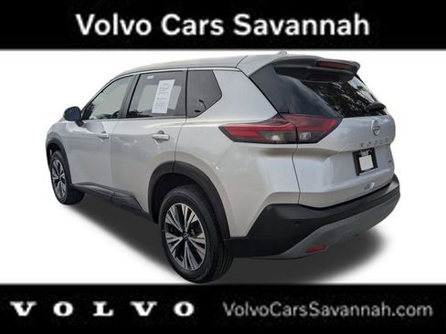 Used 2022 Nissan Rogue SV image 7