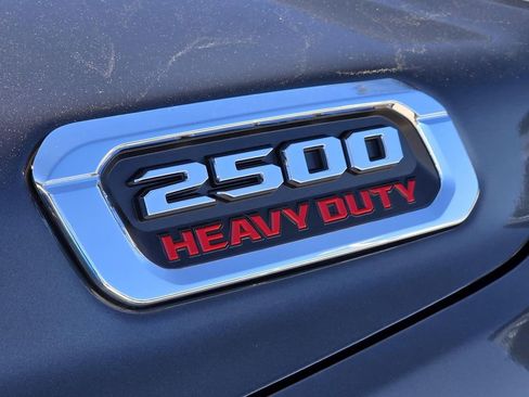 Used 2024 RAM 2500 Big Horn AWD/4WD image 33