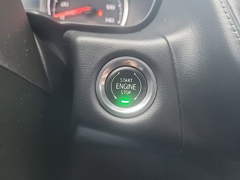 Used 2021 Chevrolet Tahoe LT w/ LT Signature Package image 14