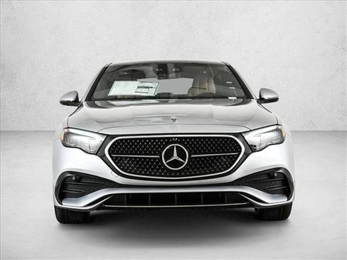 New 2026 Mercedes-Benz E 450 4MATIC Sedan image 2