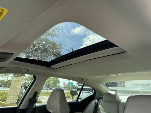 Certified 2024 Nissan Altima 2.5 SL image 25