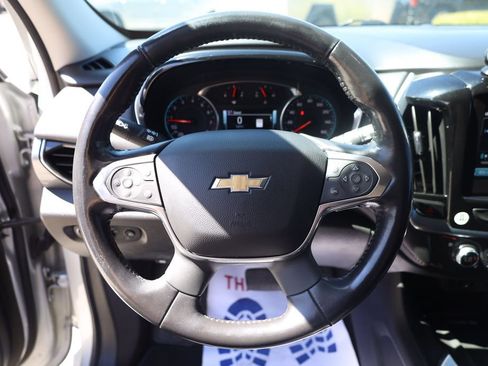 Used 2019 Chevrolet Traverse Premier AWD/4WD image 13