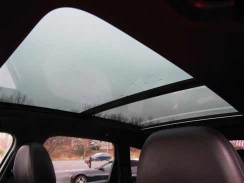 Used 2018 Audi Q7 3.0T Premium Plus image 30