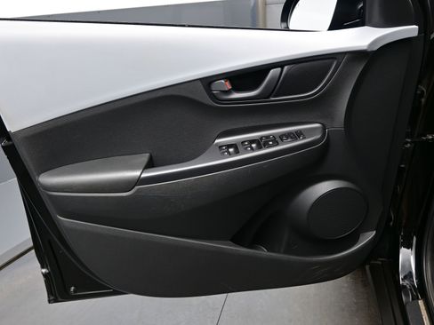 Used 2019 Hyundai Kona SEL w/ Cargo Package image 9