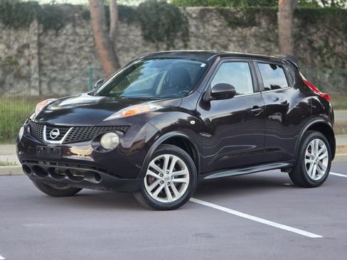 Used 2014 Nissan Juke SV FWD image 17