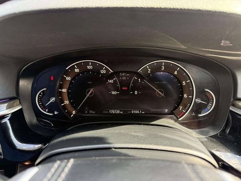 Used 2018 BMW 540i xDrive AWD/4WD image 17