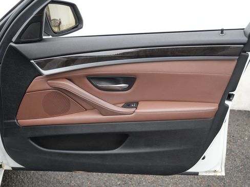 Used 2015 BMW 535i xDrive Sedan image 31