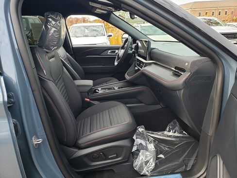 New 2026 Ford Explorer ST-Line w/ ST-Line Street Pack image 20